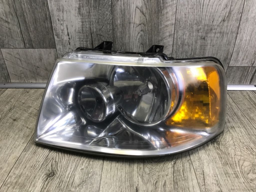 6L1Z-13008-BA | Фара лев. FORD EXPEDITION 03-06