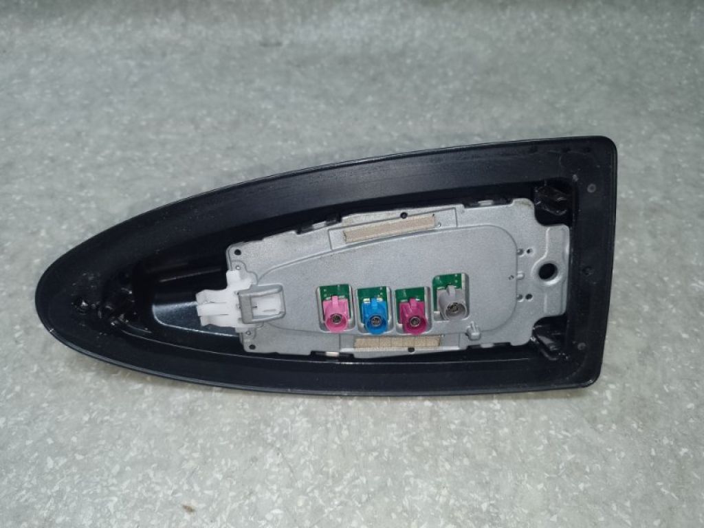 65209350090 | Антена BMW X3 (F25) 11-17 - Фото 4
