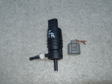 Насос омивача скла передн. BMW X3 (F25) 11-17