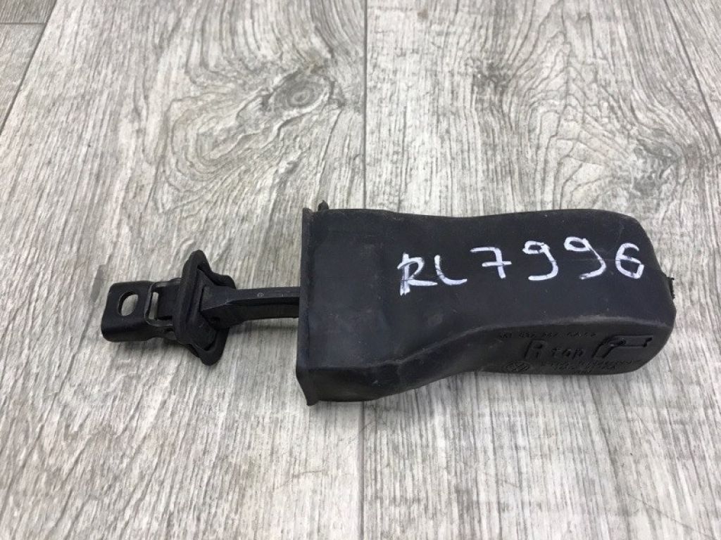 561 839 249 | Обмежувач дверей задн. VOLKSWAGEN PASSAT B7 11-15