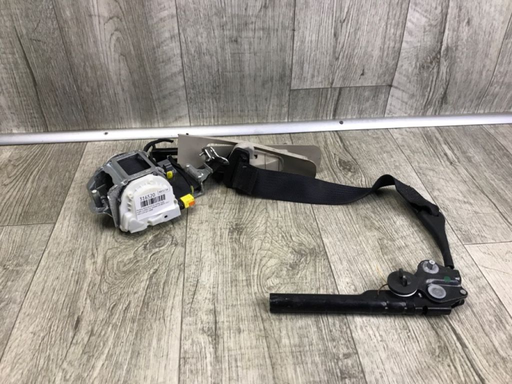 HG9Z-54611B08-AA | Ремінь безпеки передн. прав. FORD FUSION 14-