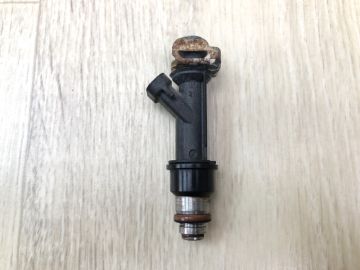 Форсунка топливная HUMMER H3 05-10