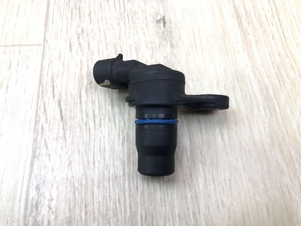 12584079 | Датчик положення распредвала HUMMER H3 05-10