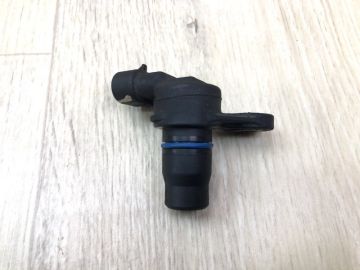 Датчик положення распредвала HUMMER H3 05-10