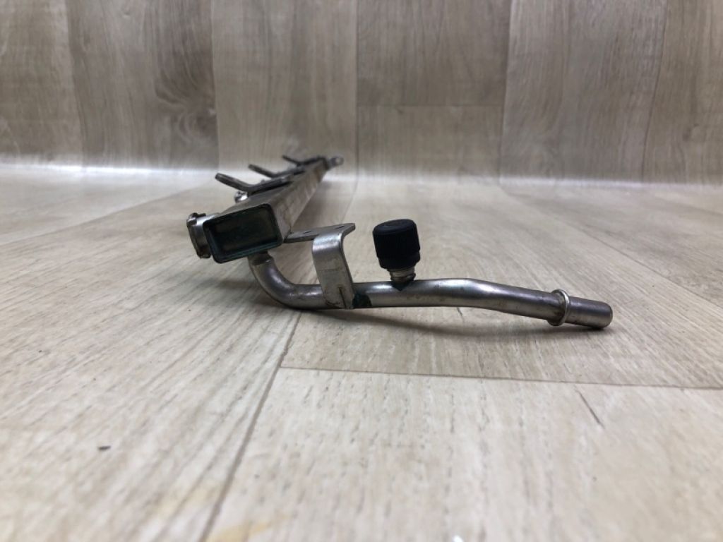 12574343 | Топливная рейка HUMMER H3 05-10 - Фото 3