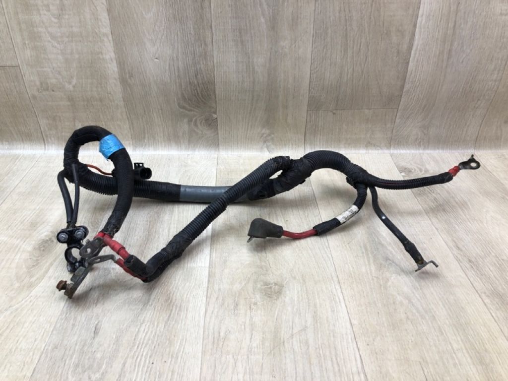 15904037 | Клема акумулятора HUMMER H3 05-10