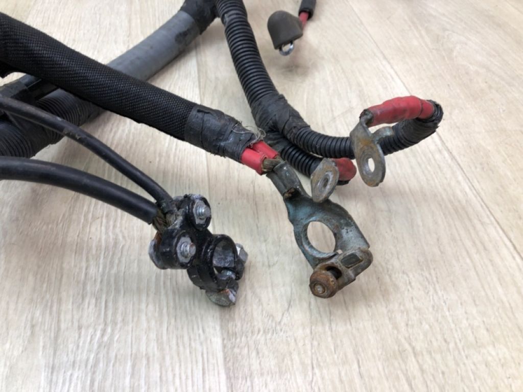 15904037 | Клема акумулятора HUMMER H3 05-10 - Фото 2