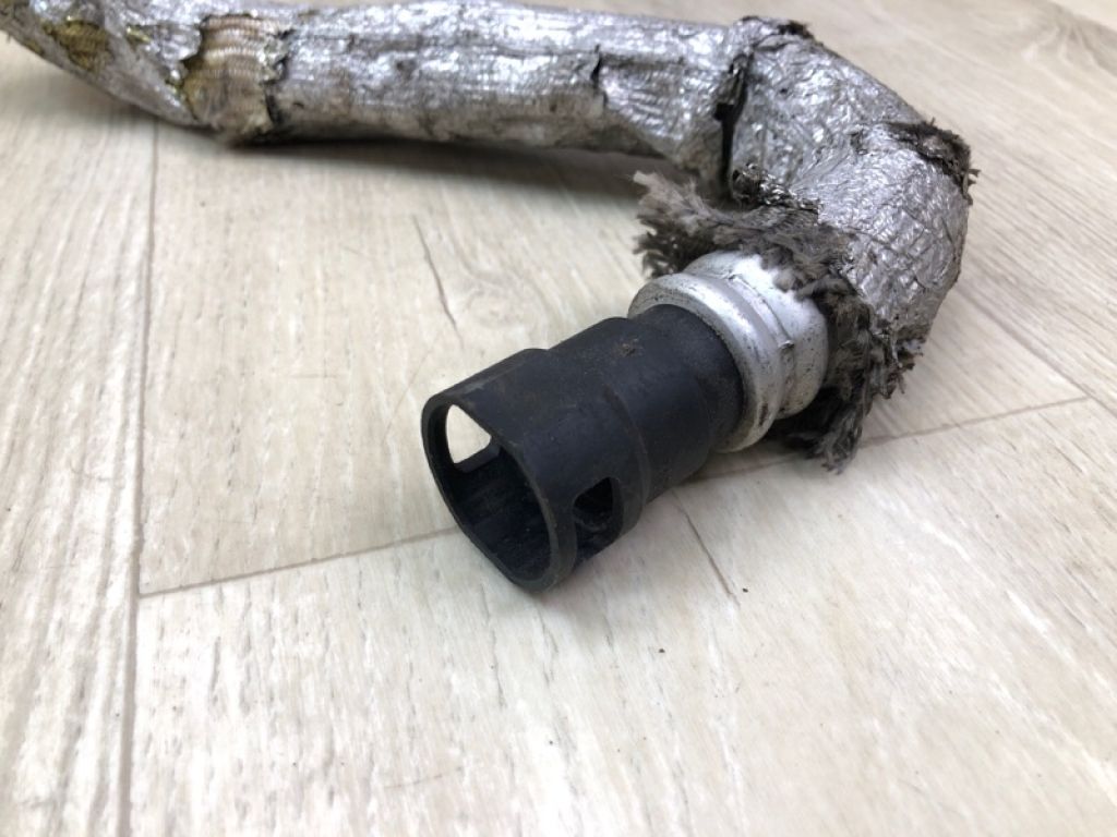 15263238 | Патрубок радіатора пічки HUMMER H3 05-10 - Фото 4