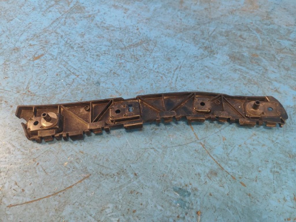 GJ54-17E850-AB | Кронштейн заднего бампера прав. FORD ESCAPE 12-19 - Фото 2