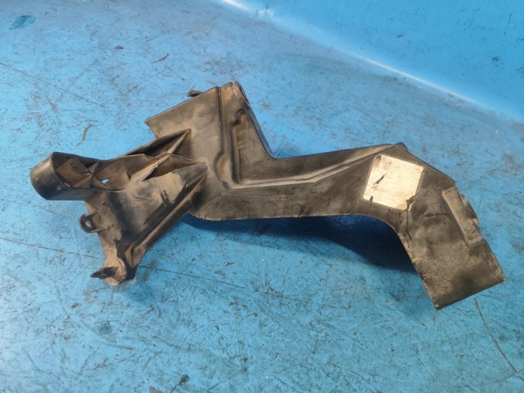 68223399AA | Кронштейн крепления фары лев. JEEP GRAND CHEROKEE 11-22 - Фото 4