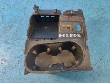 Зарядне гніздо (розетка) INFINITI QX50 18-