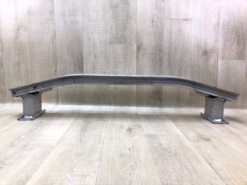 Підсилювач переднього бампера LEXUS CT200 11-17