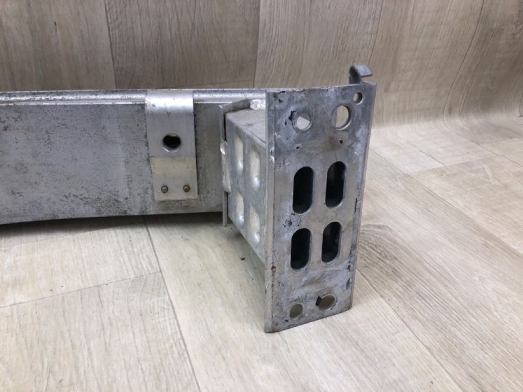 5202176030 | Підсилювач переднього бампера LEXUS CT200 11-17 - Фото 4