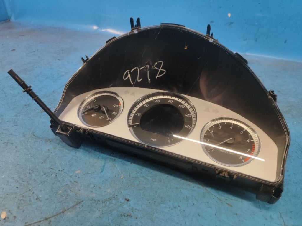 A2049006500 | Панель приладів MERCEDES GLK-CLASS X204 08-15 - Фото 2