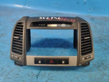 Дефлектор повітряний HYUNDAI SANTA FE (CM) 05-12