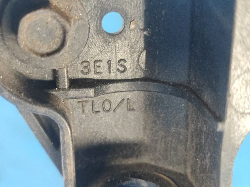 71190-TL0-G01 | Кронштейн кріплення фари лів. HONDA ACCORD CU8 / TSX 08-14 - Фото 7