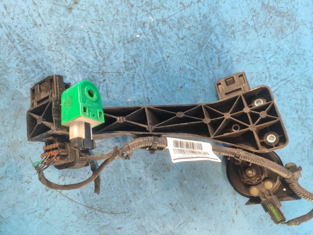 64118-F2000 | Кронштейн крепления фары лев. HYUNDAI ELANTRA AD 16- - Фото 3