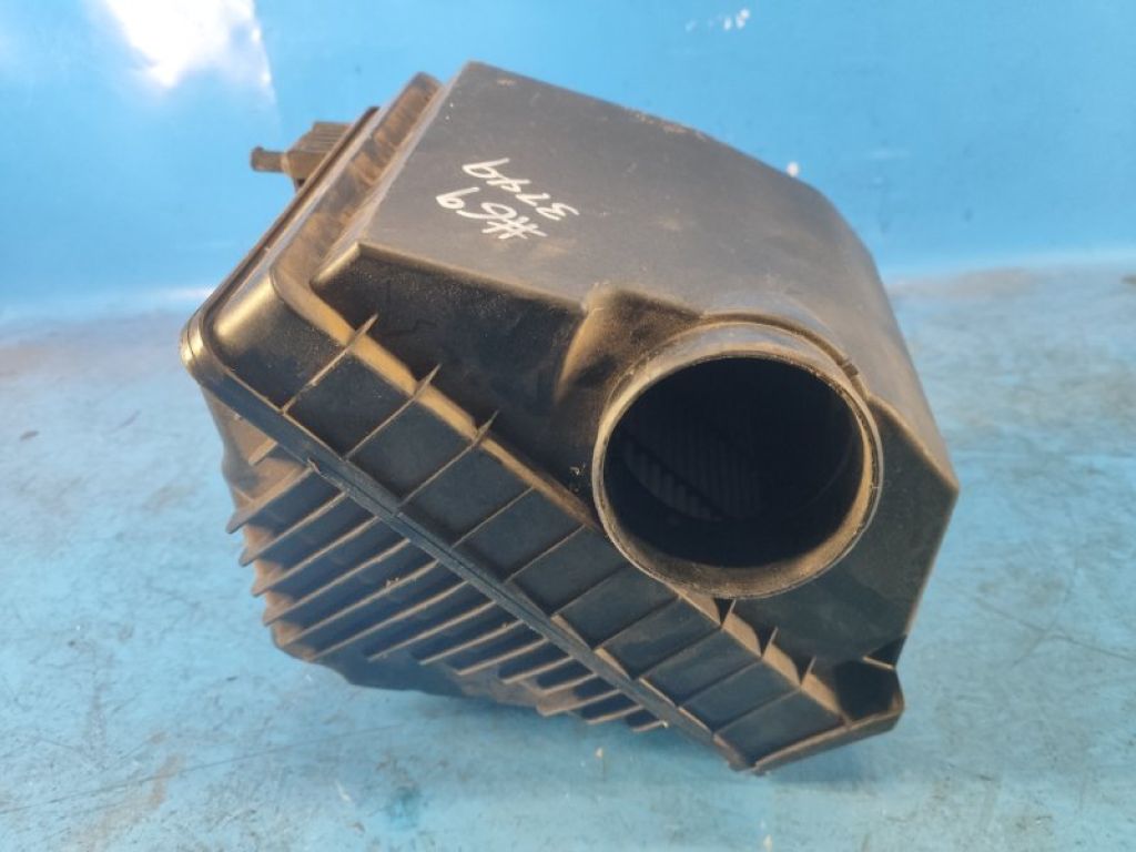 28110-D3500 | Корпус повітряного фільтра HYUNDAI TUCSON TL 15-20 - Фото 3