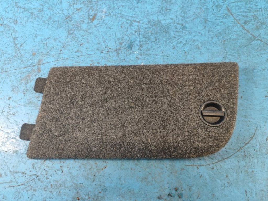 1J0867468 | обшивка багажника лів. VOLKSWAGEN TIGUAN 08-17