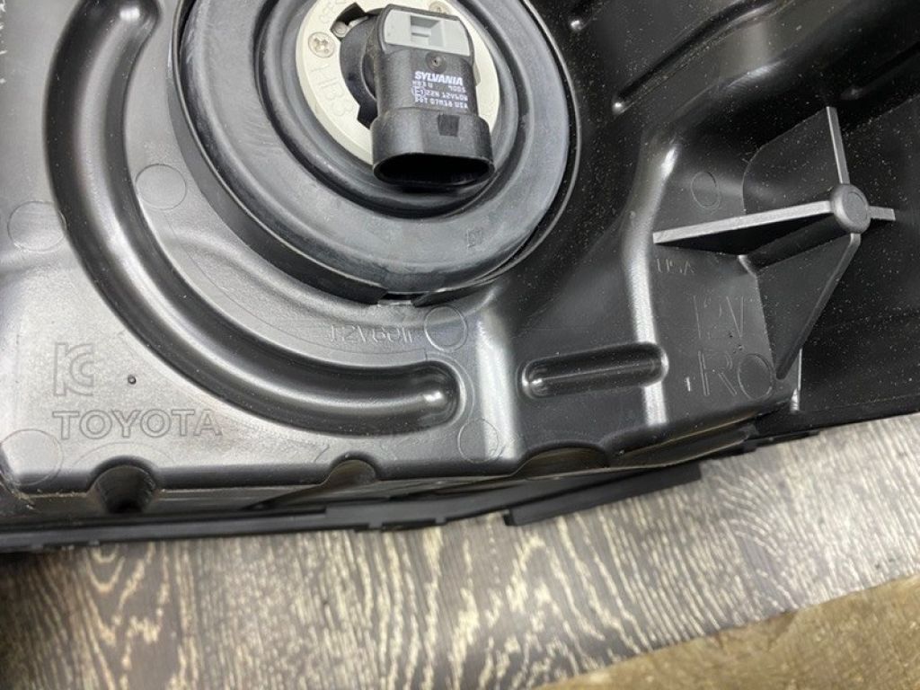 81110-06D90 | Фара передн. прав. TOYOTA CAMRY 55 14-17 - Фото 13