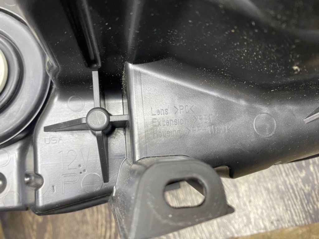 81110-06D90 | Фара передн. прав. TOYOTA CAMRY 55 14-17 - Фото 14