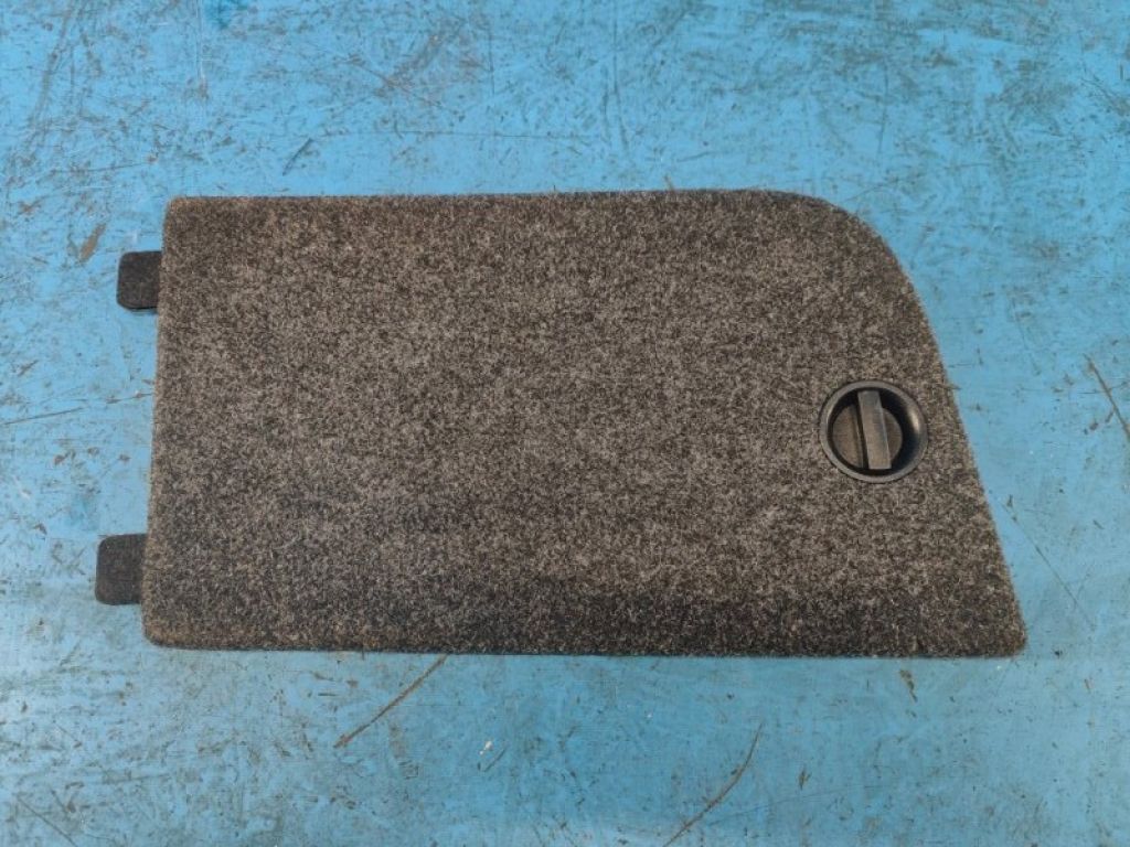 1J0867468 | обшивка багажника прав. VOLKSWAGEN TIGUAN 08-17