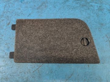 обшивка багажника прав. VOLKSWAGEN TIGUAN 08-17