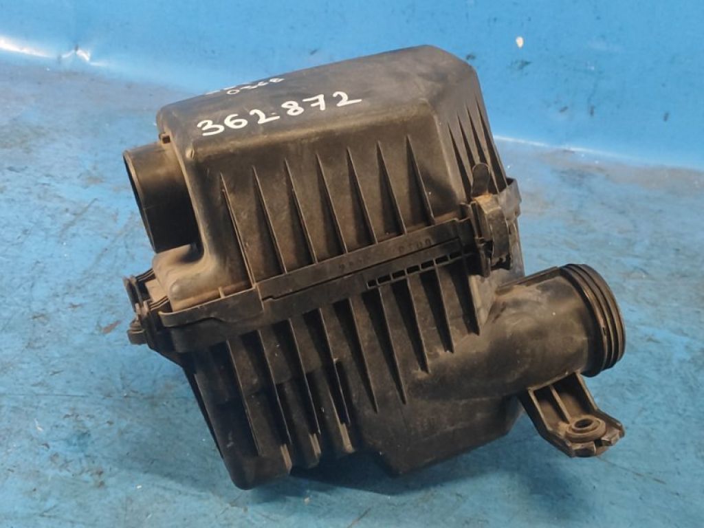 28100-1R100 | Корпус повітряного фільтра HYUNDAI VELOSTER 11-18