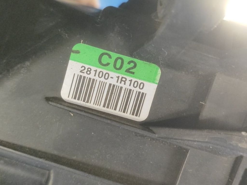 28100-1R100 | Корпус повітряного фільтра HYUNDAI VELOSTER 11-18 - Фото 6