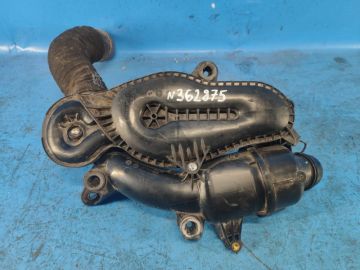 Резонатор повітряного фільтра INFINITI QX50 18-