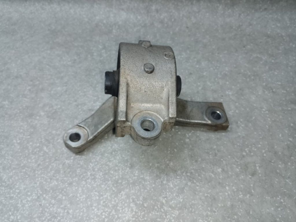 50850-STX-A03 | Подушка двигуна лів. ACURA MDX (YD2) 06-13