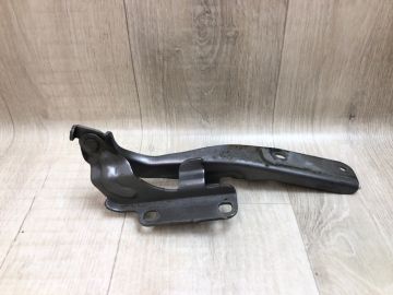 Петля капоту прав. NISSAN QUEST S 11-17