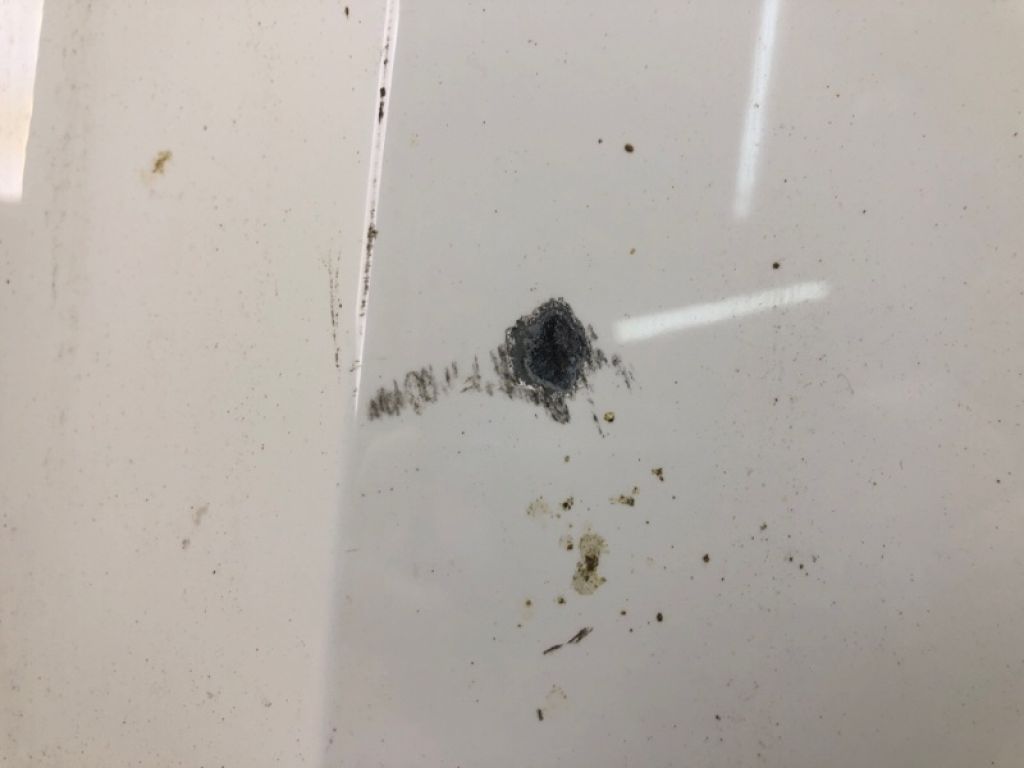 561823031E | Капот VOLKSWAGEN PASSAT B7 11-15 - Фото 7