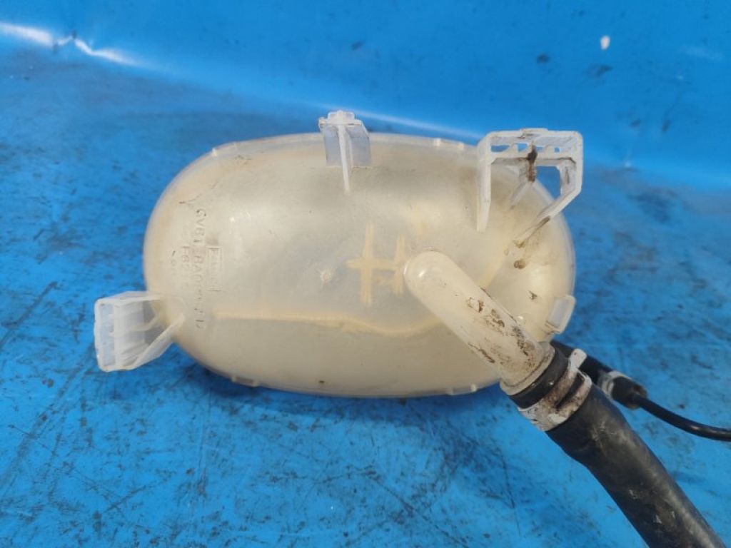 GV61-8A080-AD | Бачок розширювальний FORD ESCAPE 12-19 - Фото 5