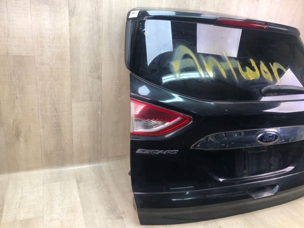 CJ5Z-7840010-A | Крышка багажника FORD ESCAPE 12-19 - Фото 3