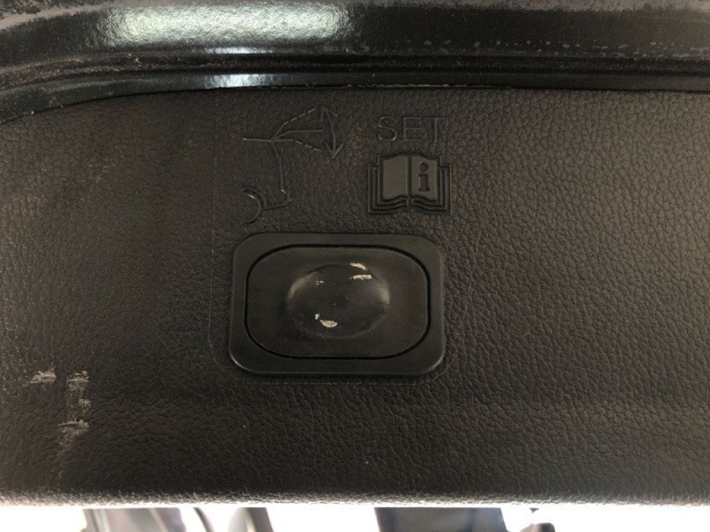 CJ5Z-7840010-A | Крышка багажника FORD ESCAPE 12-19 - Фото 9