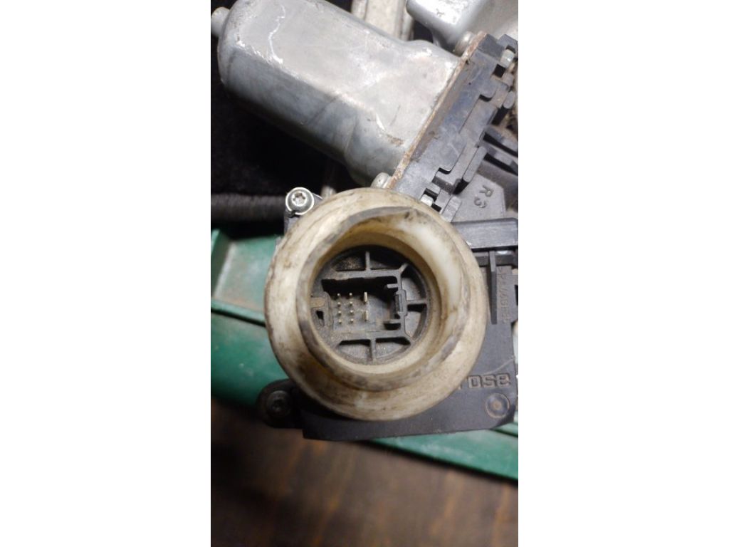 Склопідйомник передн. прав. TOYOTA CAMRY 40 06-11 - Фото 3