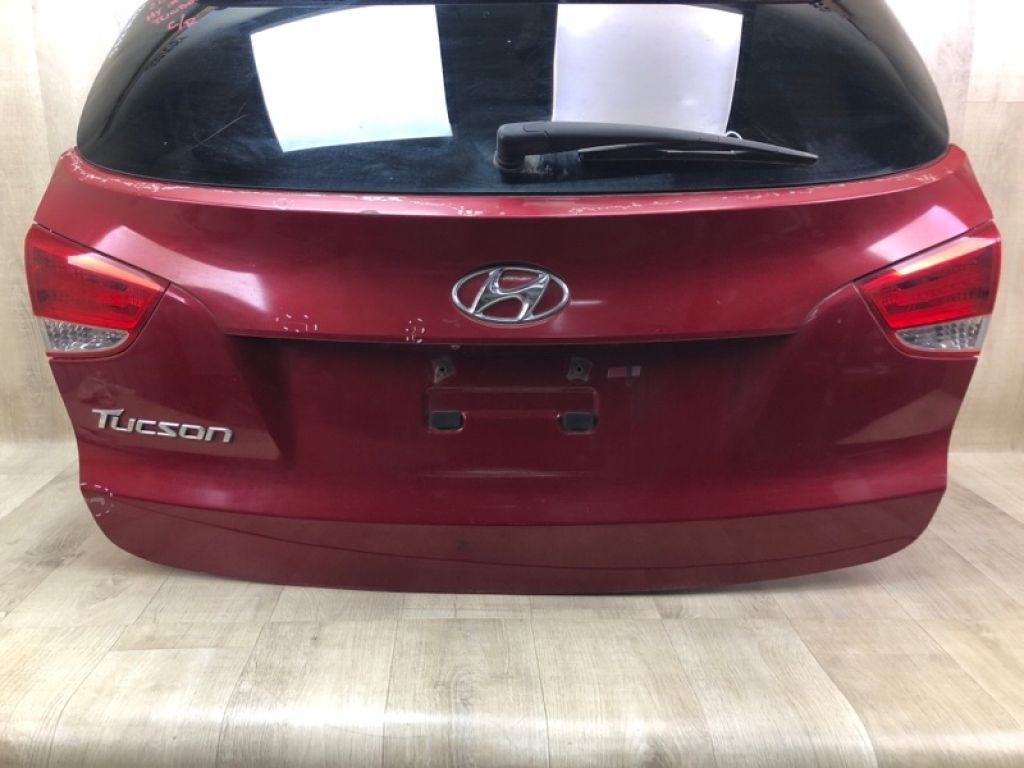 737002S000 | Кришка багажника HYUNDAI TUCSON LM 09-15 - Фото 6