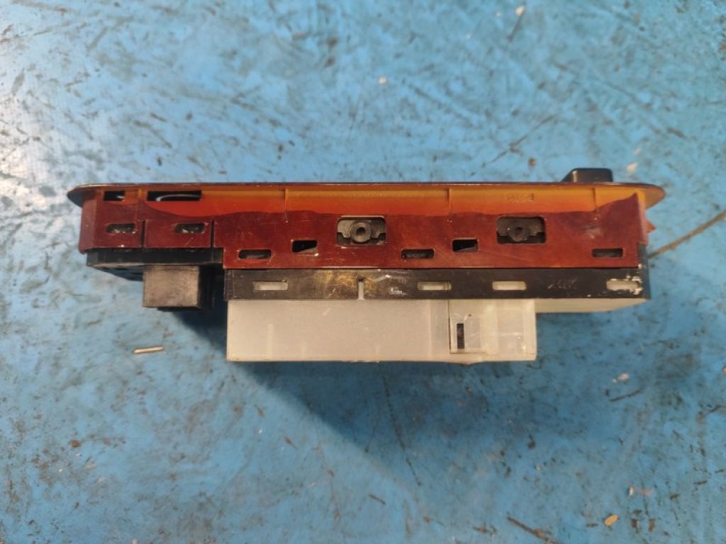 37990-52J20-R9S | Блок керування склопідіймачами передн. лів. SUZUKI GRAND VITARA XL-7 01-06 - Фото 4