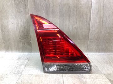 Фонарь внутренний лев. TOYOTA VENZA 09-16