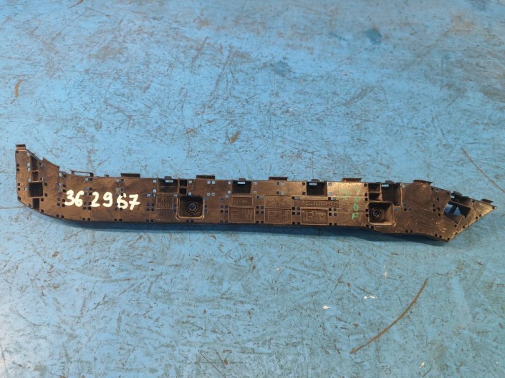 57707SG080 | Кронштейн заднього бампера прав. SUBARU FORESTER 12-19