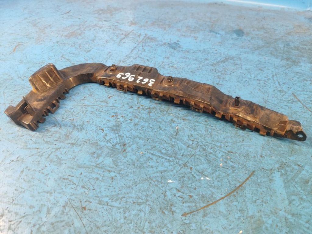 71821-57L00 | Кронштейн заднього бампера прав. SUZUKI KIZASHI 09-14 - Фото 2