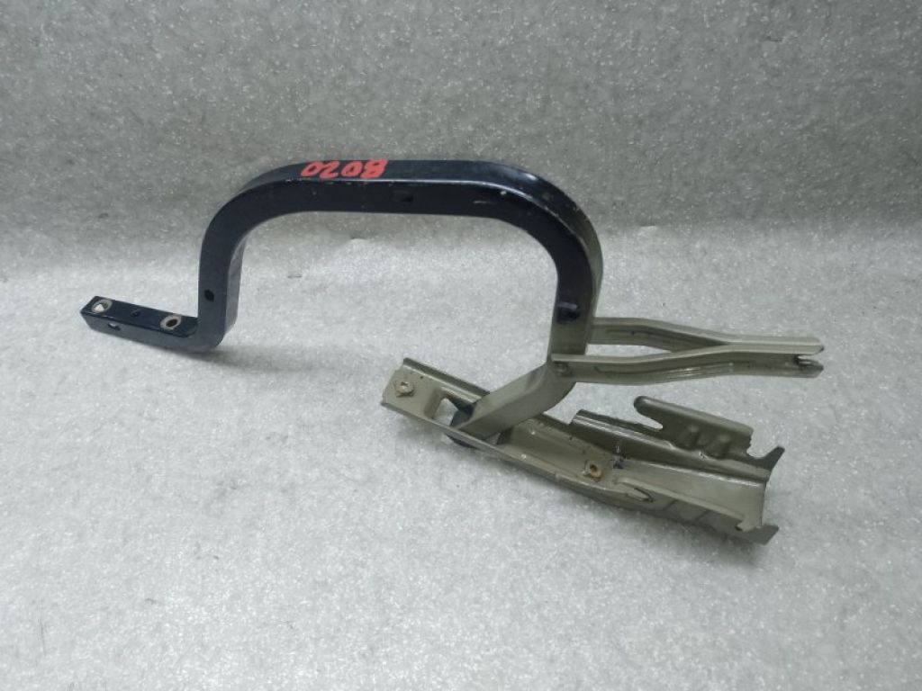 6451006030 | Петля кришки багажника TOYOTA CAMRY 40 06-11 - Фото 2