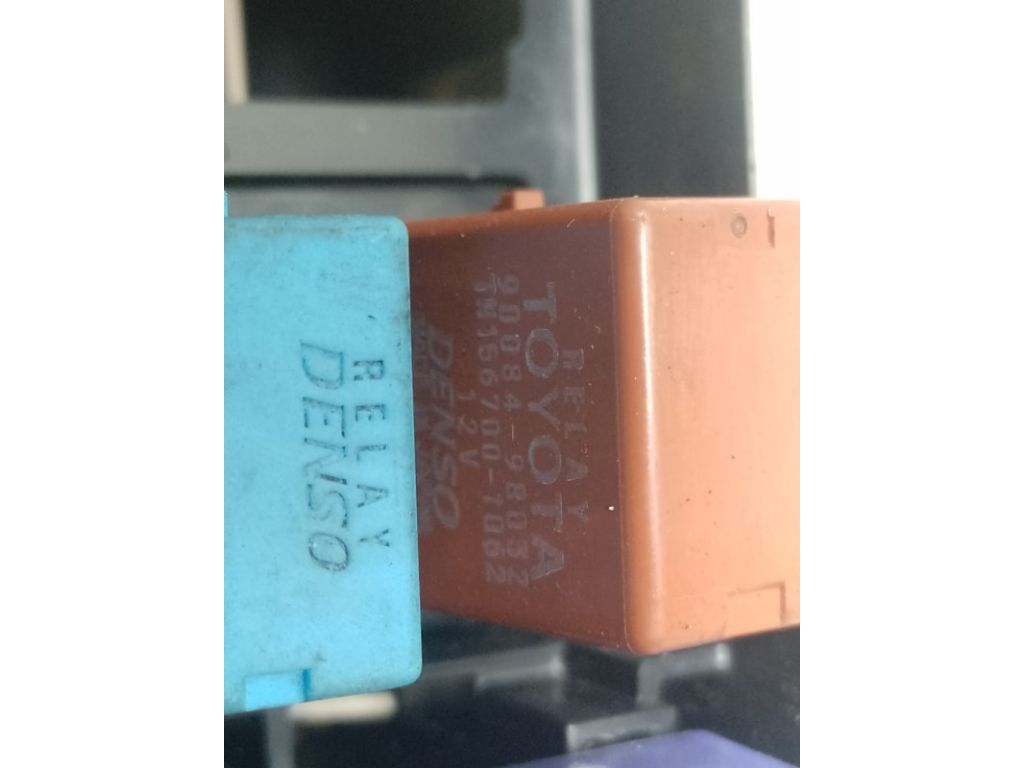 8274033020 | Блок предохранителей моторный отсек TOYOTA CAMRY 40 06-11 - Фото 6