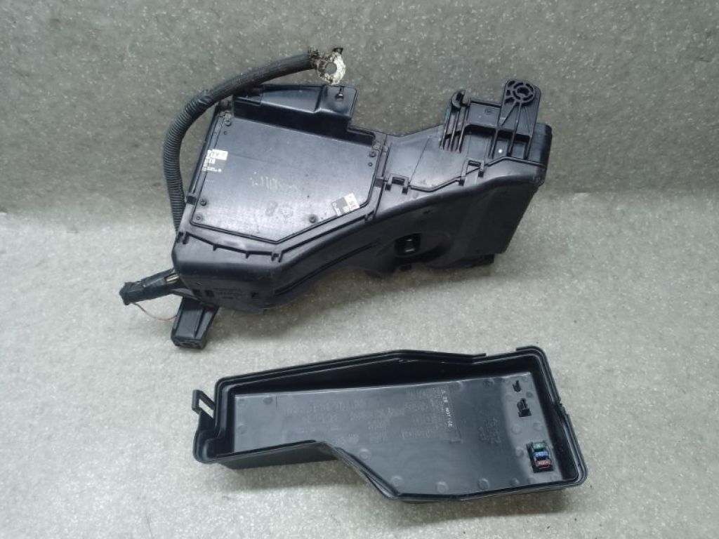 8274033020 | Блок предохранителей моторный отсек TOYOTA CAMRY 40 06-11 - Фото 9