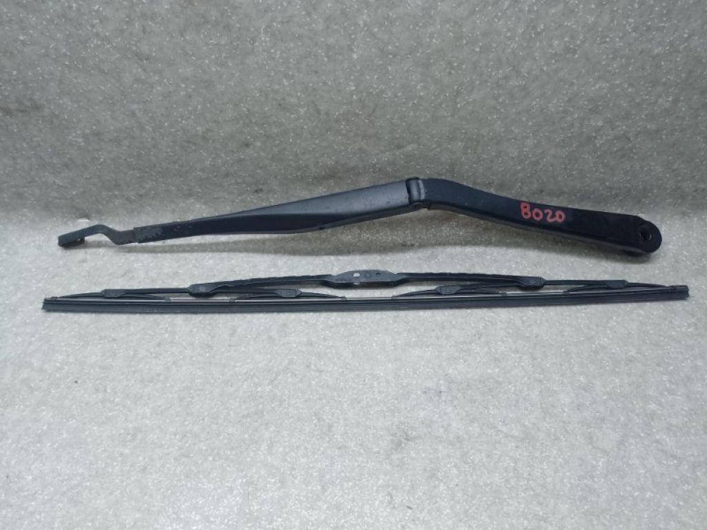 8522106050 | Повідець склоочисника передній лів. TOYOTA CAMRY 40 06-11