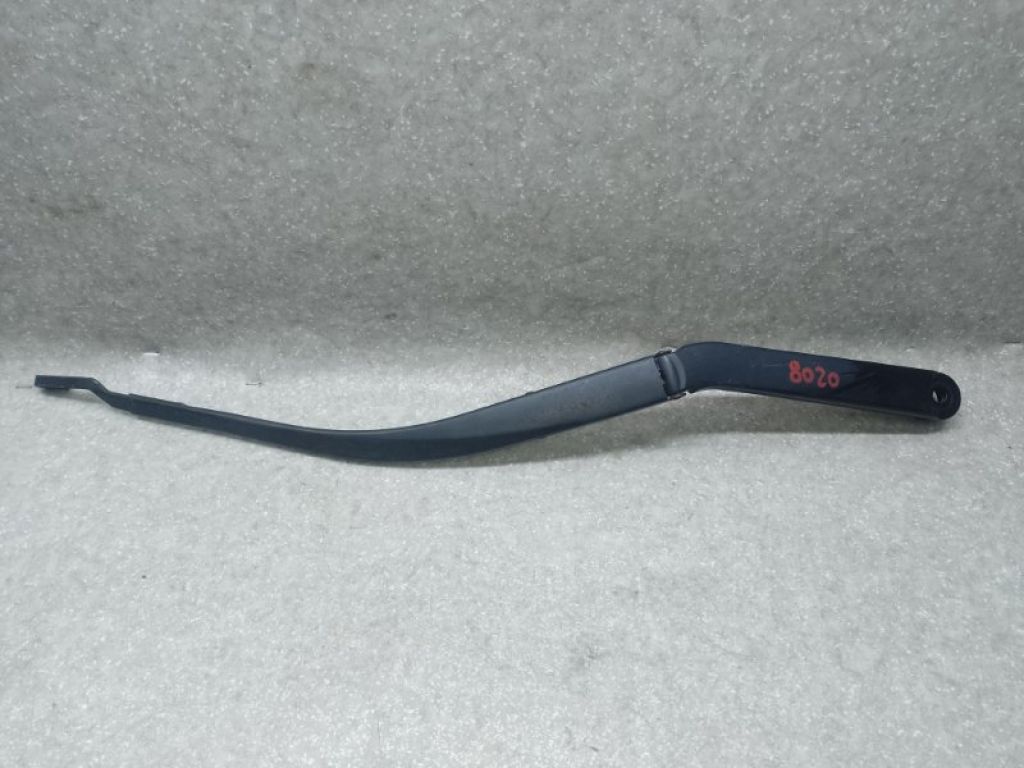 8521106050 | Повідець склоочисника передній прав. TOYOTA CAMRY 40 06-11