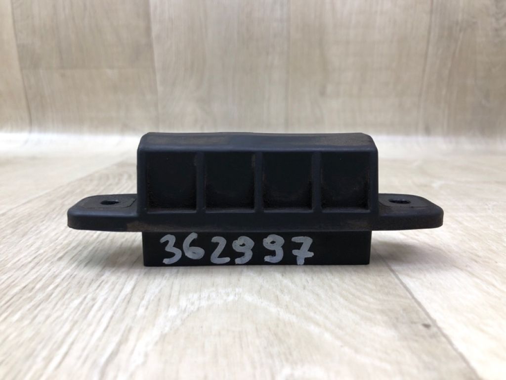 848400T020 | Кнопка открывания багажника наружная TOYOTA VENZA 09-16 - Фото 2