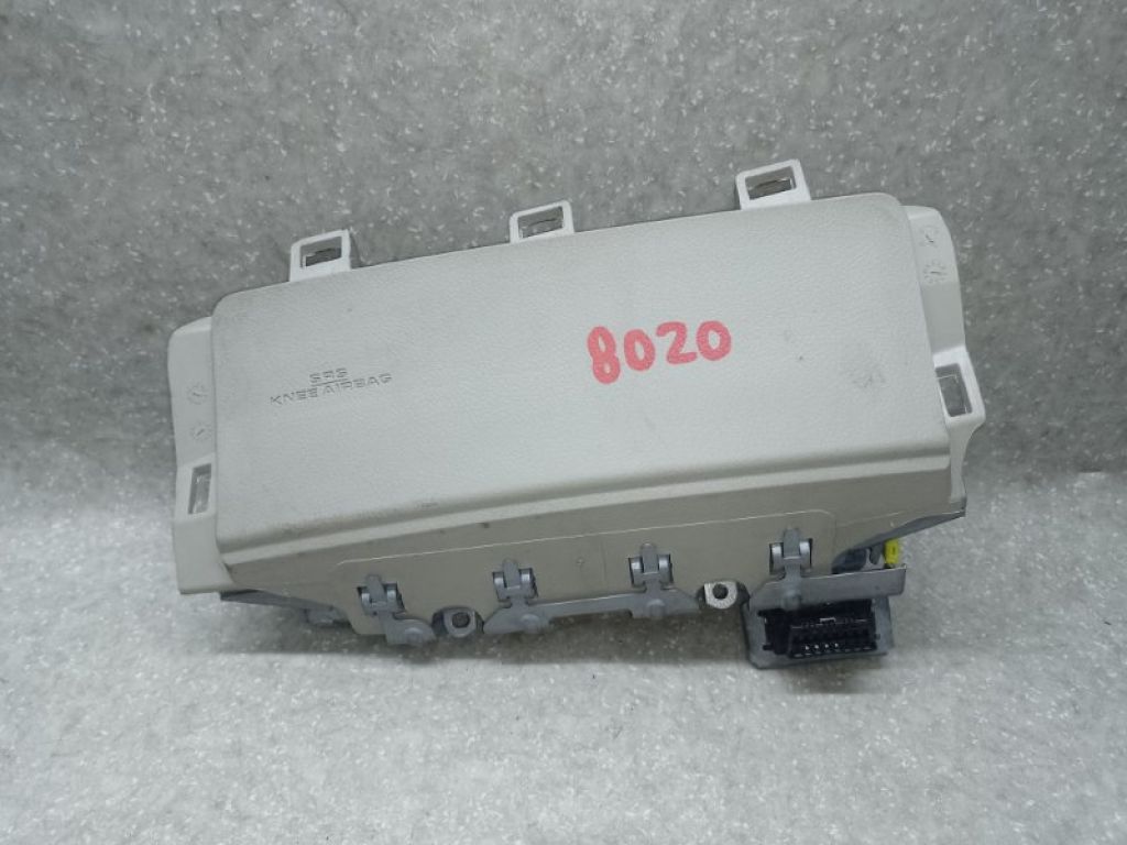 7390006010E0 | Подушка безпеки в коліна TOYOTA CAMRY 40 06-11