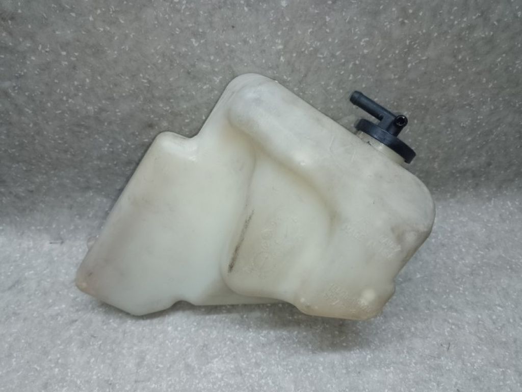 164700P020 | Бачок розширювальний TOYOTA CAMRY 40 06-11 - Фото 2